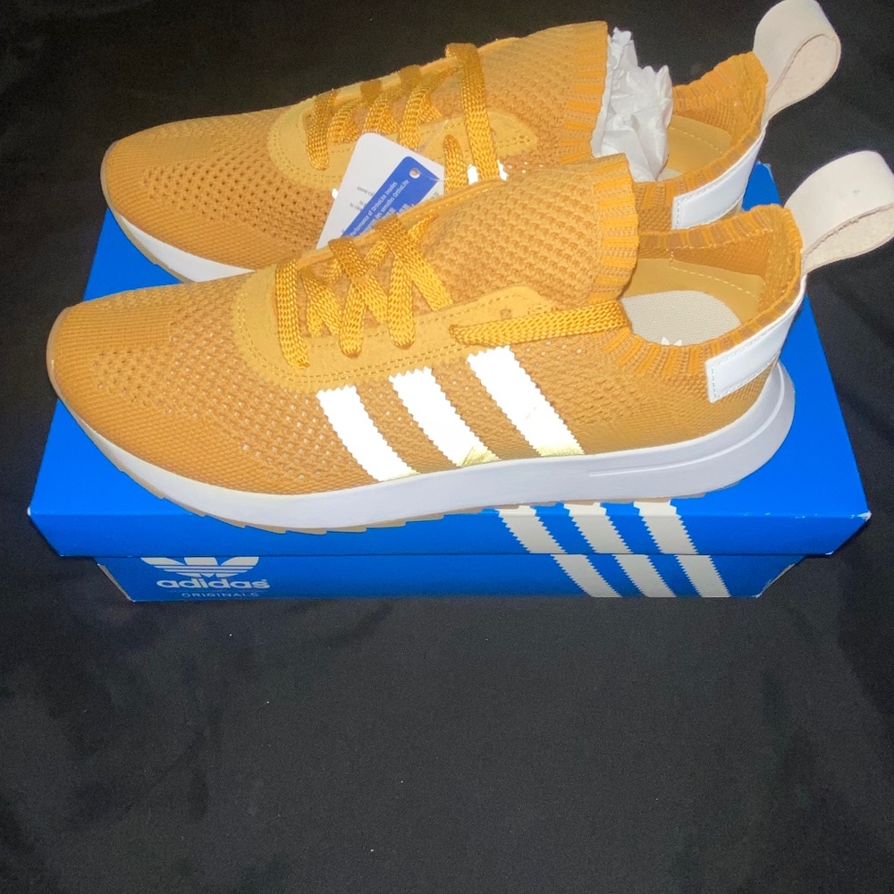 Adidas Sneaker